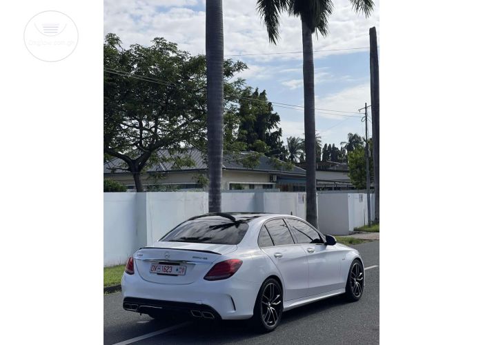 Mercedes Benz C450