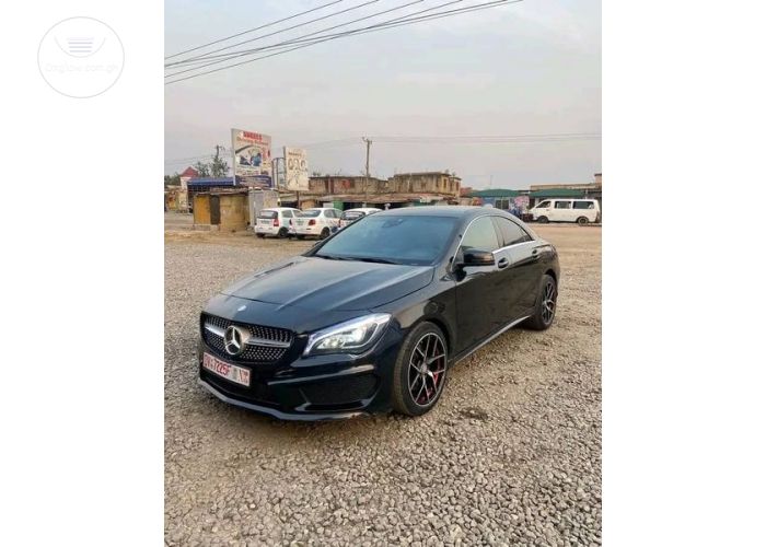 Mercedes Benz CLA 250
