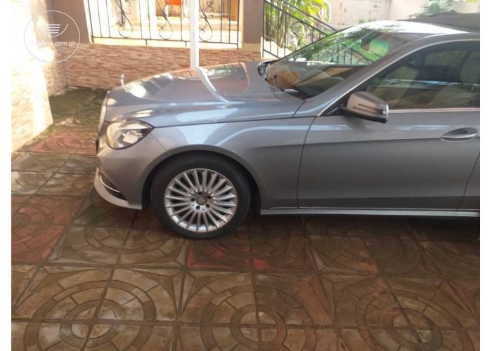 Mercedes Benz E250