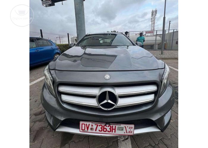 Mercedes Benz GLA