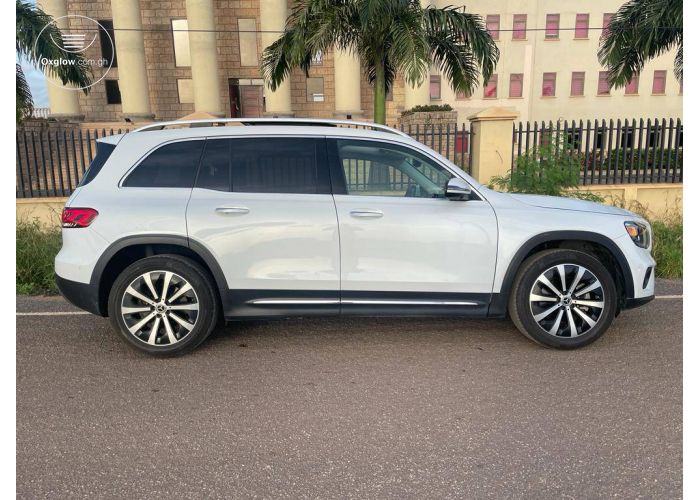 Mercedes-Benz GLB 250