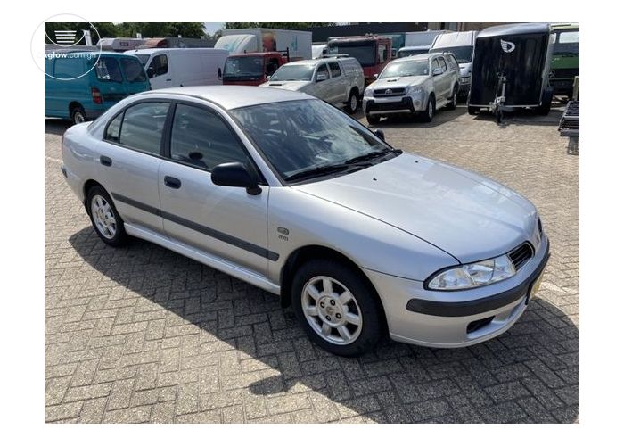 Mitsubishi Carisma