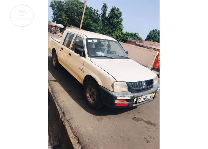 Mitsubishi L200 Pickup Truck