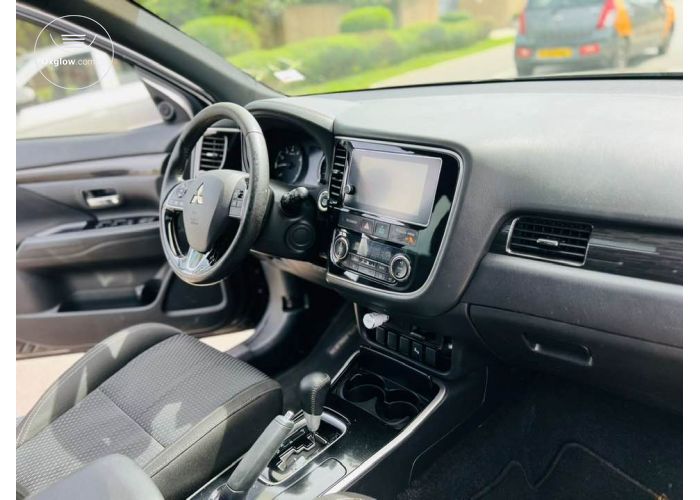 Mitsubishi Outlander Limited