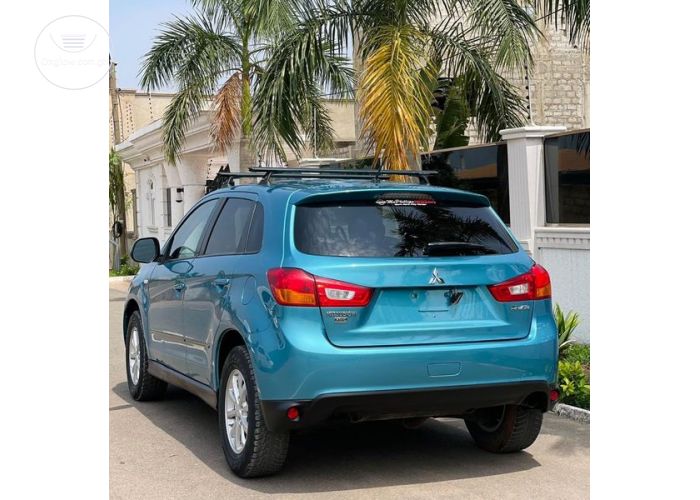 Mitsubishi Outlander RVR 