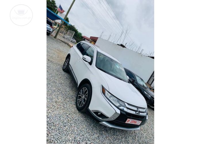 MITSUBISHI OUTLANDER SPORTS