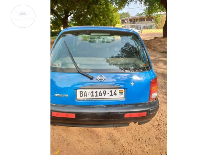 Nissan Micra 