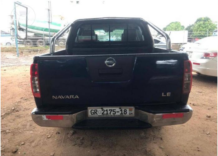 Nissan Navara LE