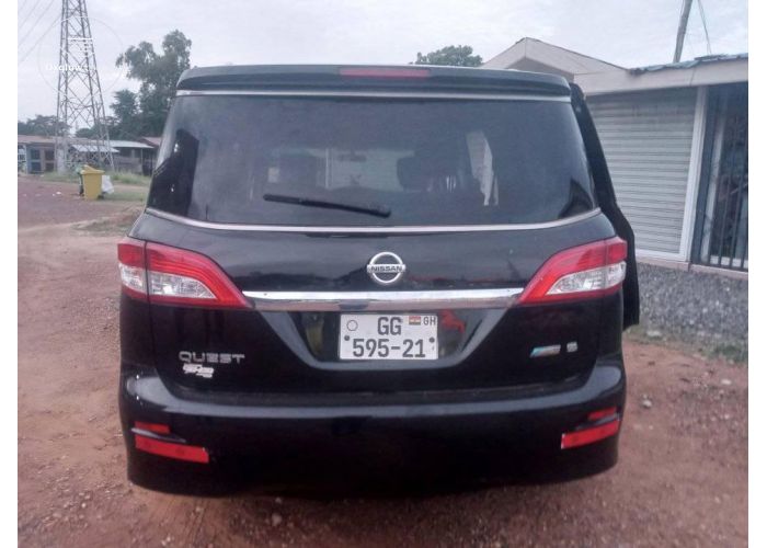 Nissan Quest