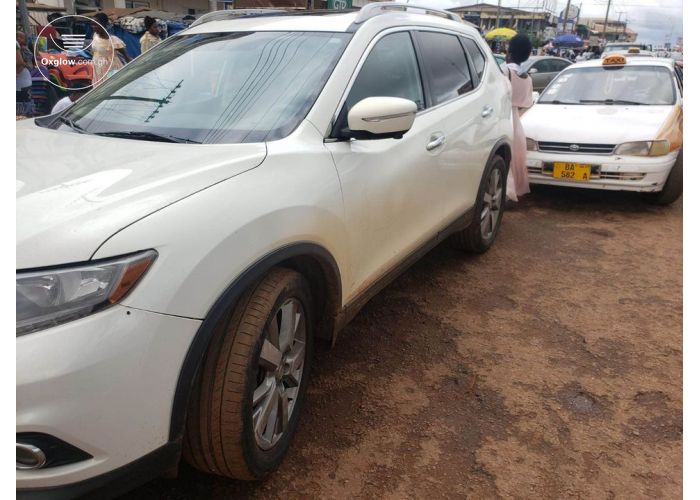 Nissan Rogue S