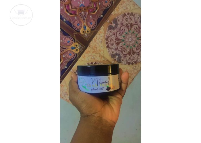 Nourishing body butter