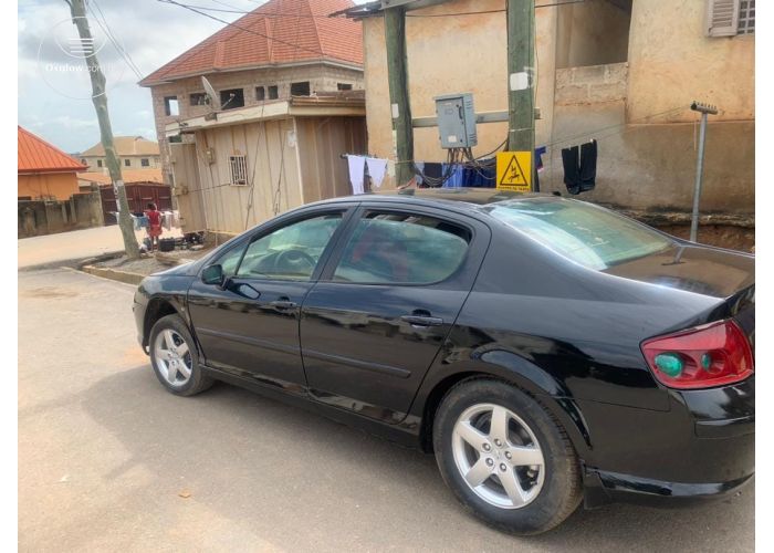 Peugeot 407 