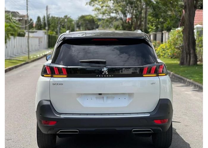 Peugeot 5008 GT