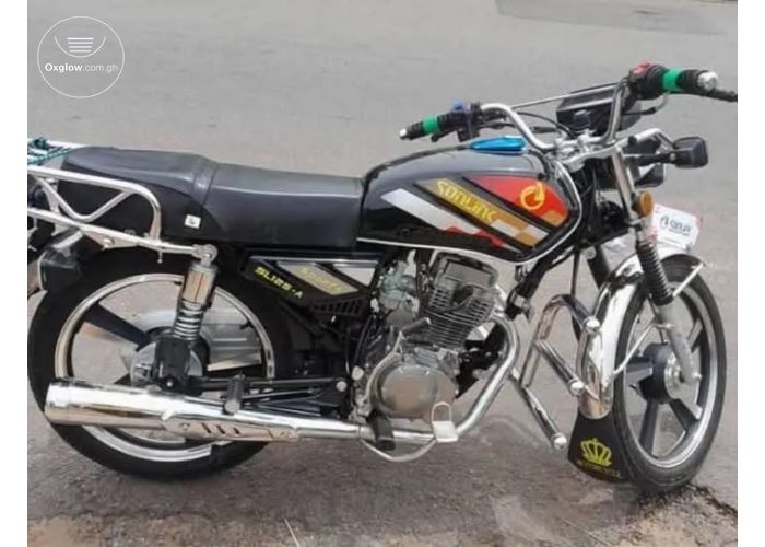 Royal motorbike 125