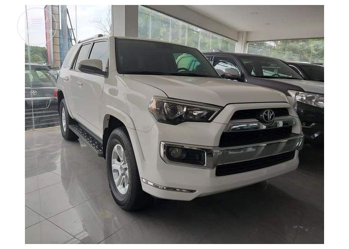 Toyota 4Runner SR5