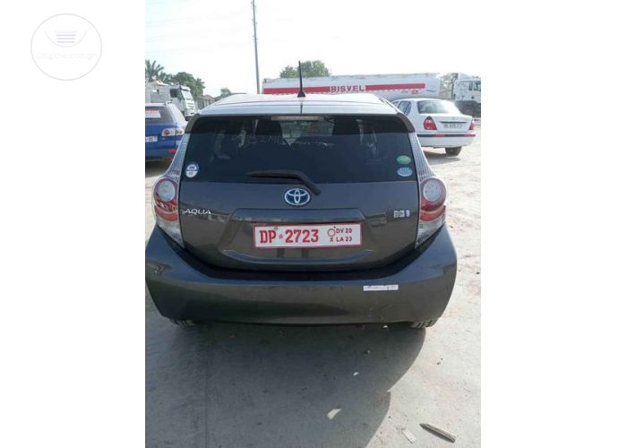 Toyota Aqua Hybrid