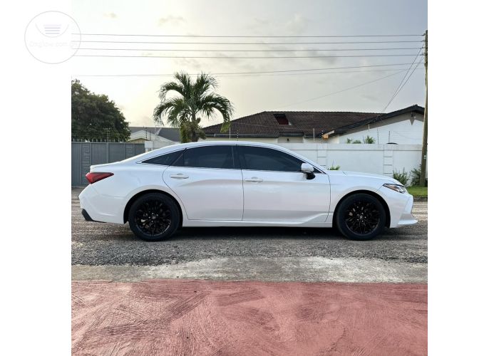 Toyota Avalon 