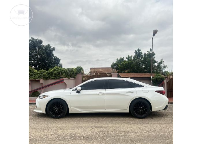 Toyota Avalon XLE