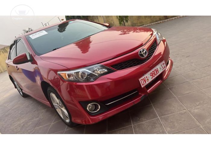 Toyota Camry SE For Sale