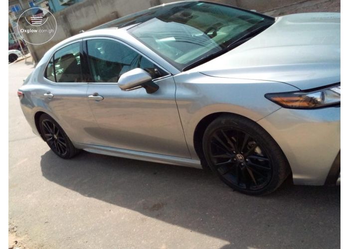 Toyota Camry XSE 