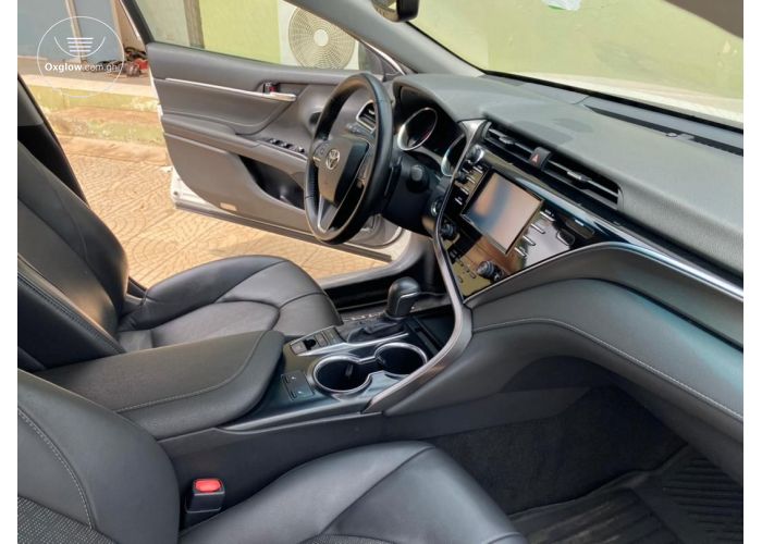 Toyota Camry XSE 