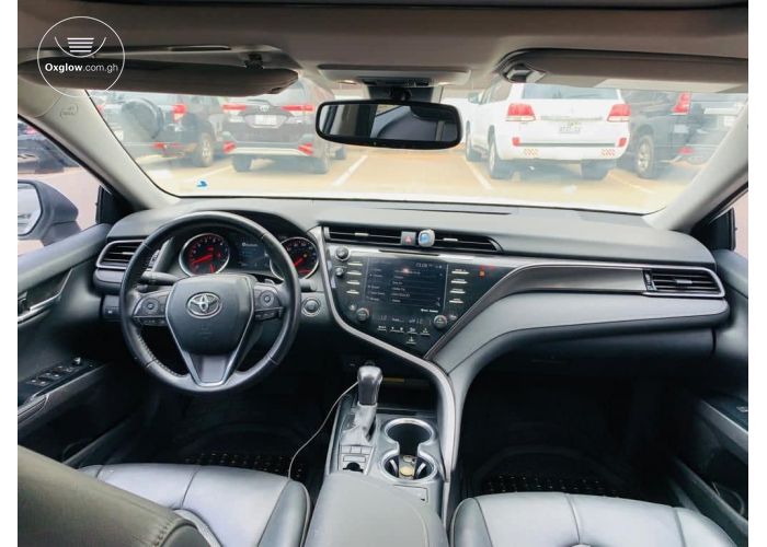Toyota Camry XSE