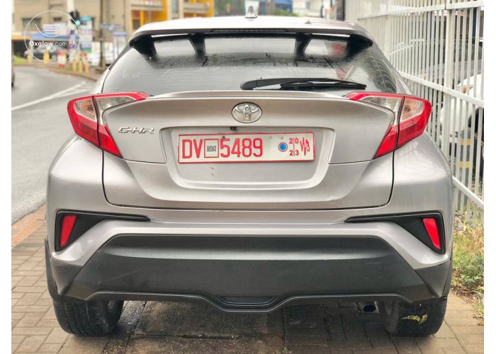 TOYOTA CH-R XLE