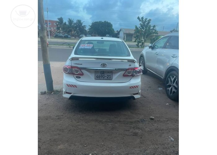 Toyota Corolla 2013 sports AC chilling Engine untouched Android tape 