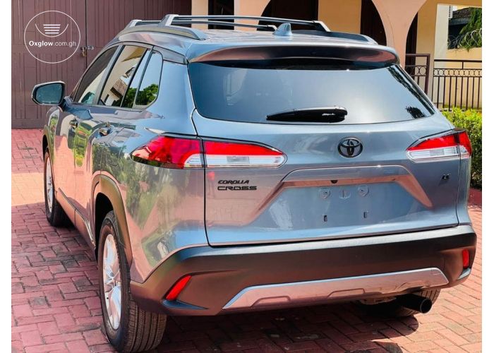 Toyota Corolla Cross LE 