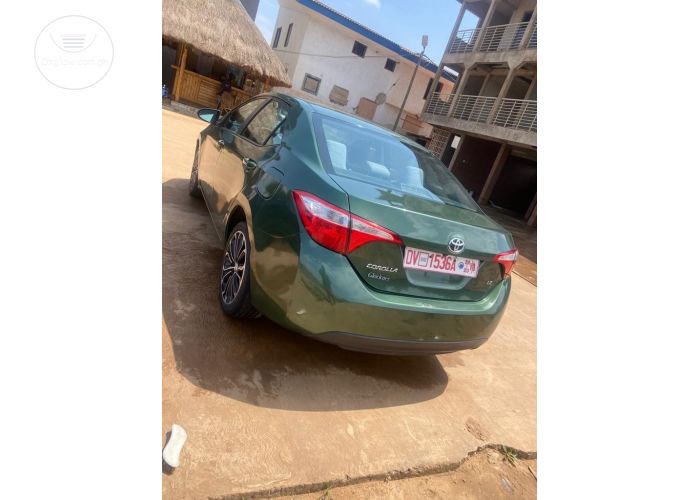 TOYOTA COROLLA LE
