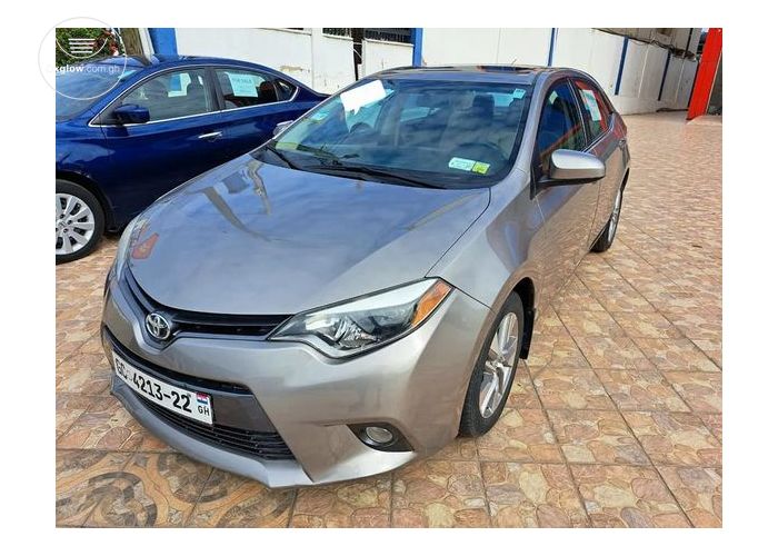 TOYOTA COROLLA LE