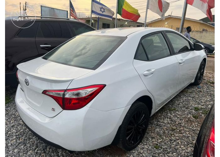 Toyota Corolla S