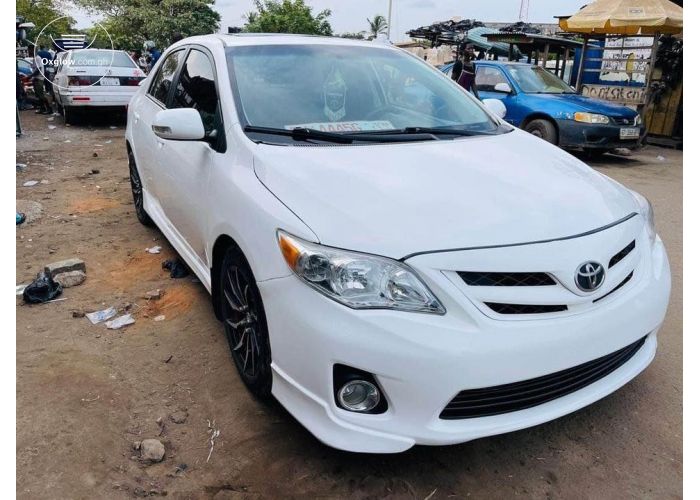 Toyota Corolla S