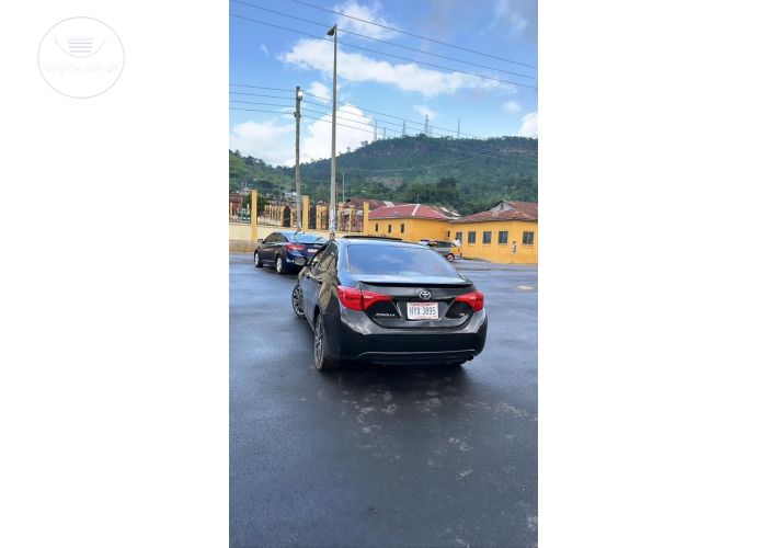 Toyota Corolla SE