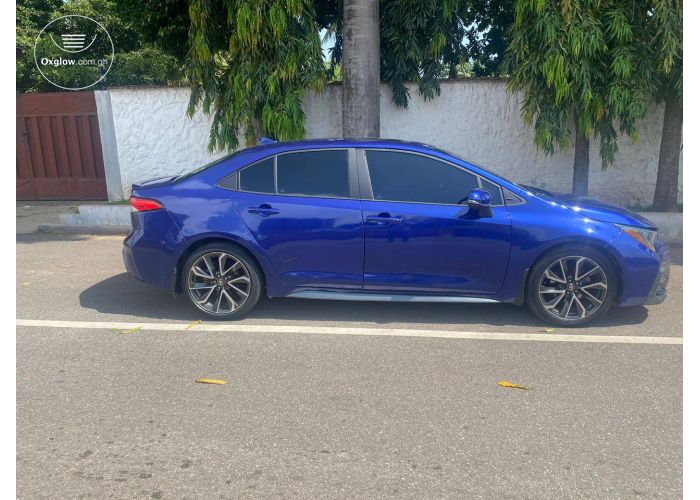 Toyota Corolla SE