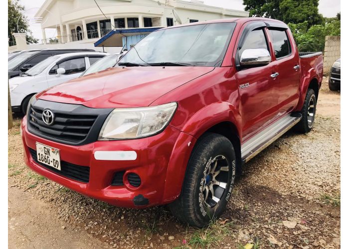 Toyota Hilux 