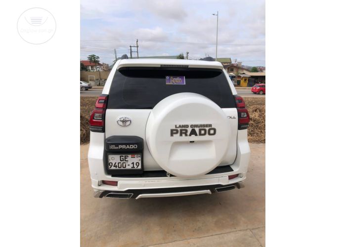 Toyota Landcruiser Prado CXL