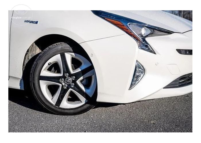 Toyota Prius Premium