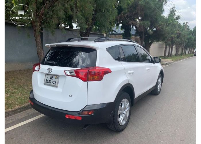 TOYOTA RAV4 XLE