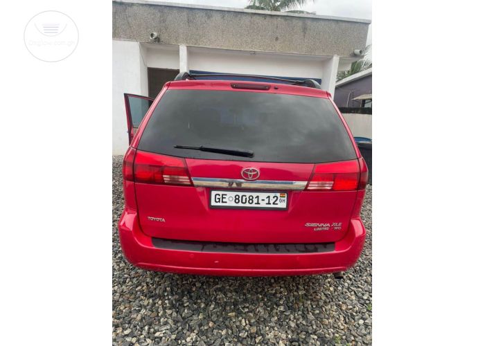 Toyota Sienna XLE