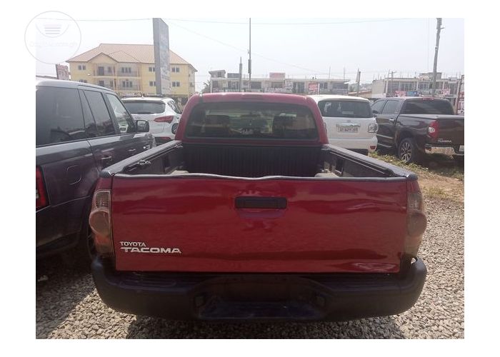 Toyota Tacoma