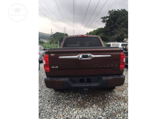Toyota Tundra