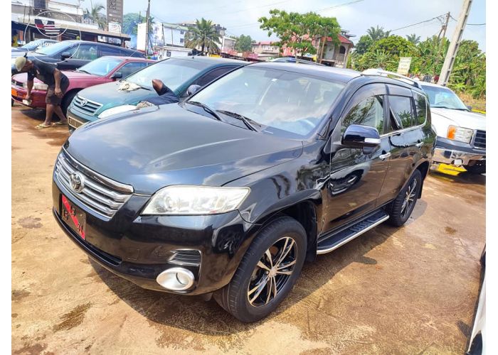 Toyota Vanguard