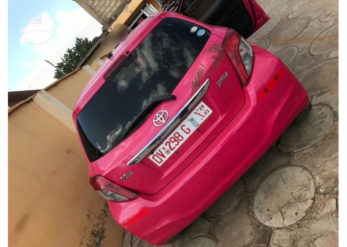 Toyota Vitz JEWELA