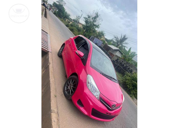 Toyota Vitz Jewela
