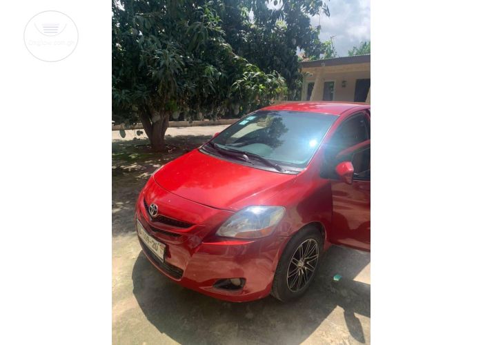 Toyota Yaris 2010 Model
