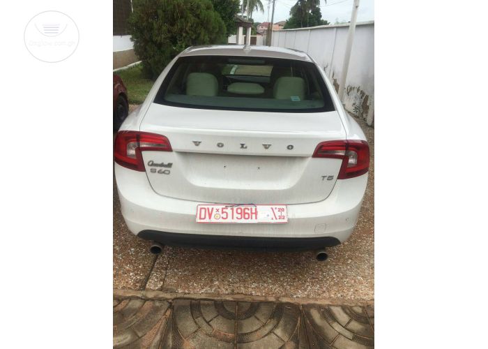 Volvo S60 T5