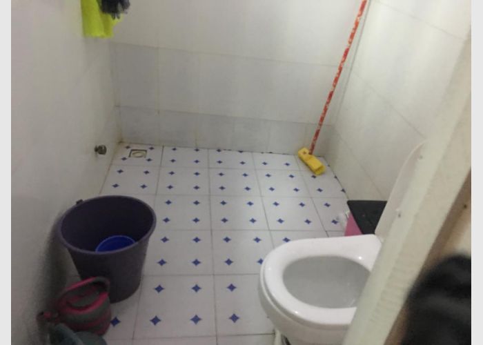 Chamber and hall self contain