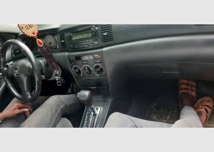 Toyota Corolla s