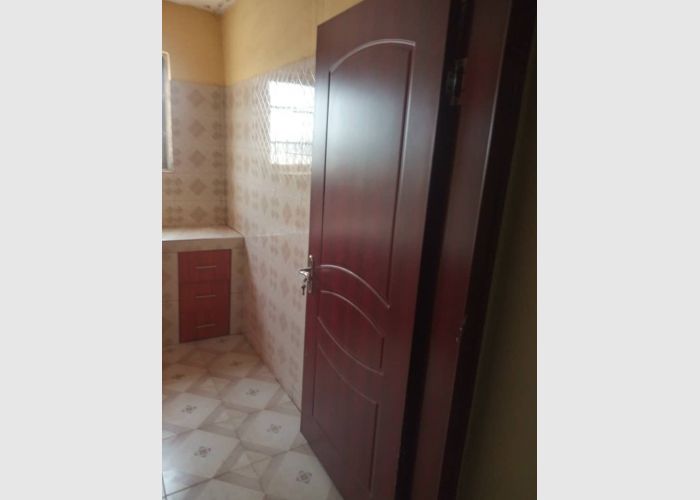 Listing Fallback Image